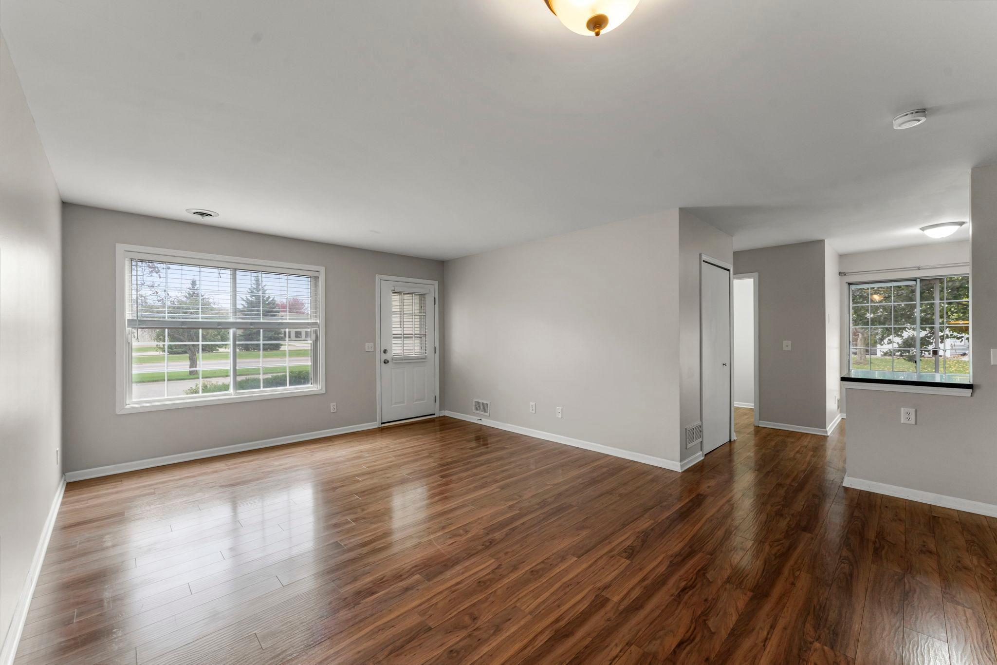 14720 Excelsior Lane, Unit 28 Apple Valley, MN 55124 - Photo 19 of 50