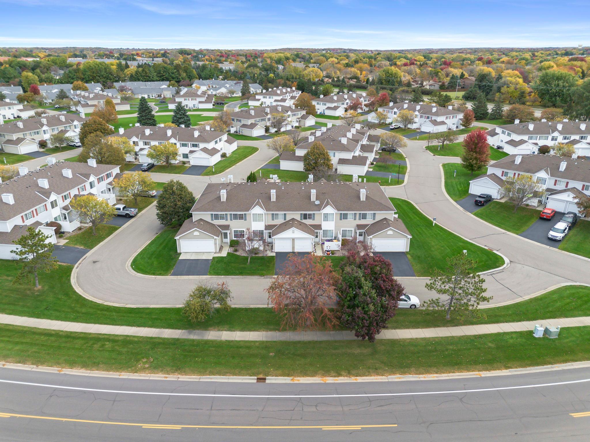 14720 Excelsior Lane, Unit 28 Apple Valley, MN 55124 - Photo 4 of 50