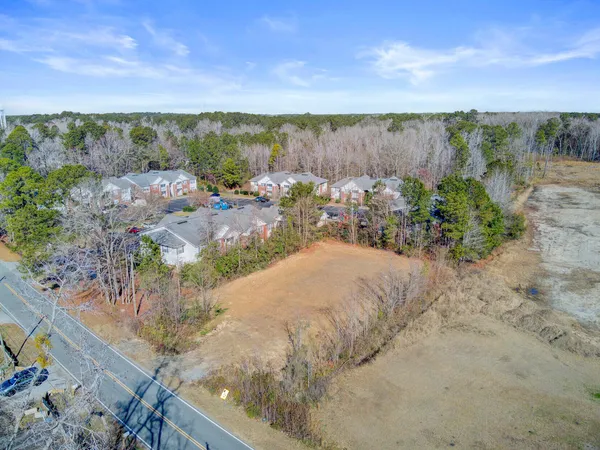 $149,000 | 210 Pidgeon Bay Road, Summerville, SC 29483