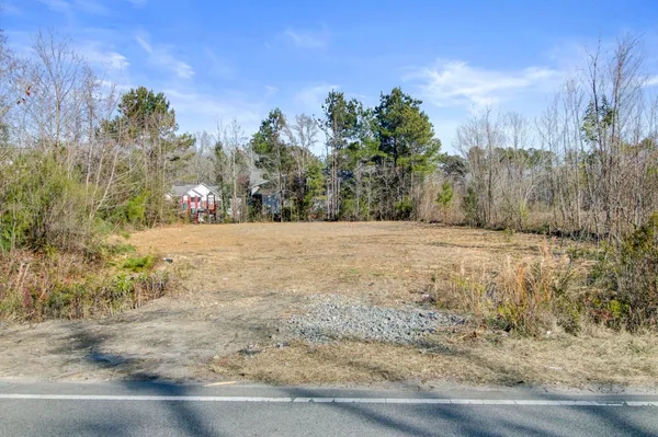 $149,000 | 210 Pidgeon Bay Road, Summerville, SC 29483