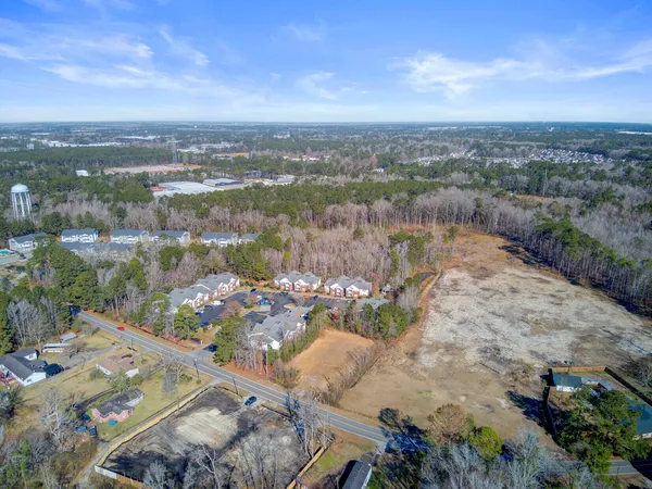 $149,000 | 210 Pidgeon Bay Road, Summerville, SC 29483