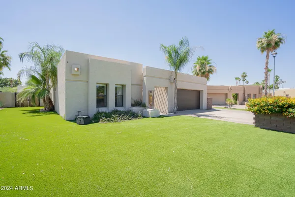 $3,795 | 16630 North 67th Street, Scottsdale, AZ 85254