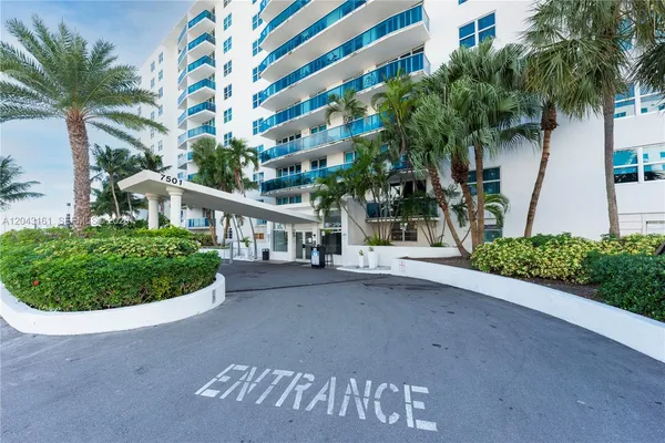 $2,350 | 7501 East Treasure Drive, Unit 6A, North Bay Village, FL 33141