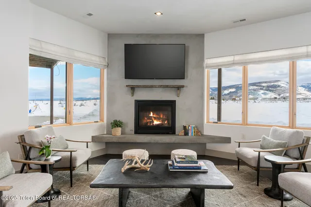 $2,995,000 | 3139 Slinger Court, Driggs, ID 83422