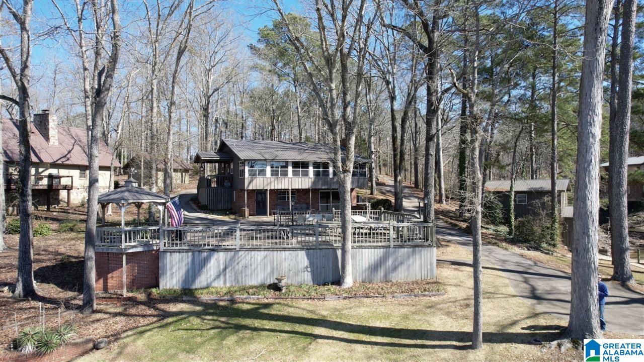 575 Ridgeway Circle Talladega, AL 35160 - Photo 5 of 41