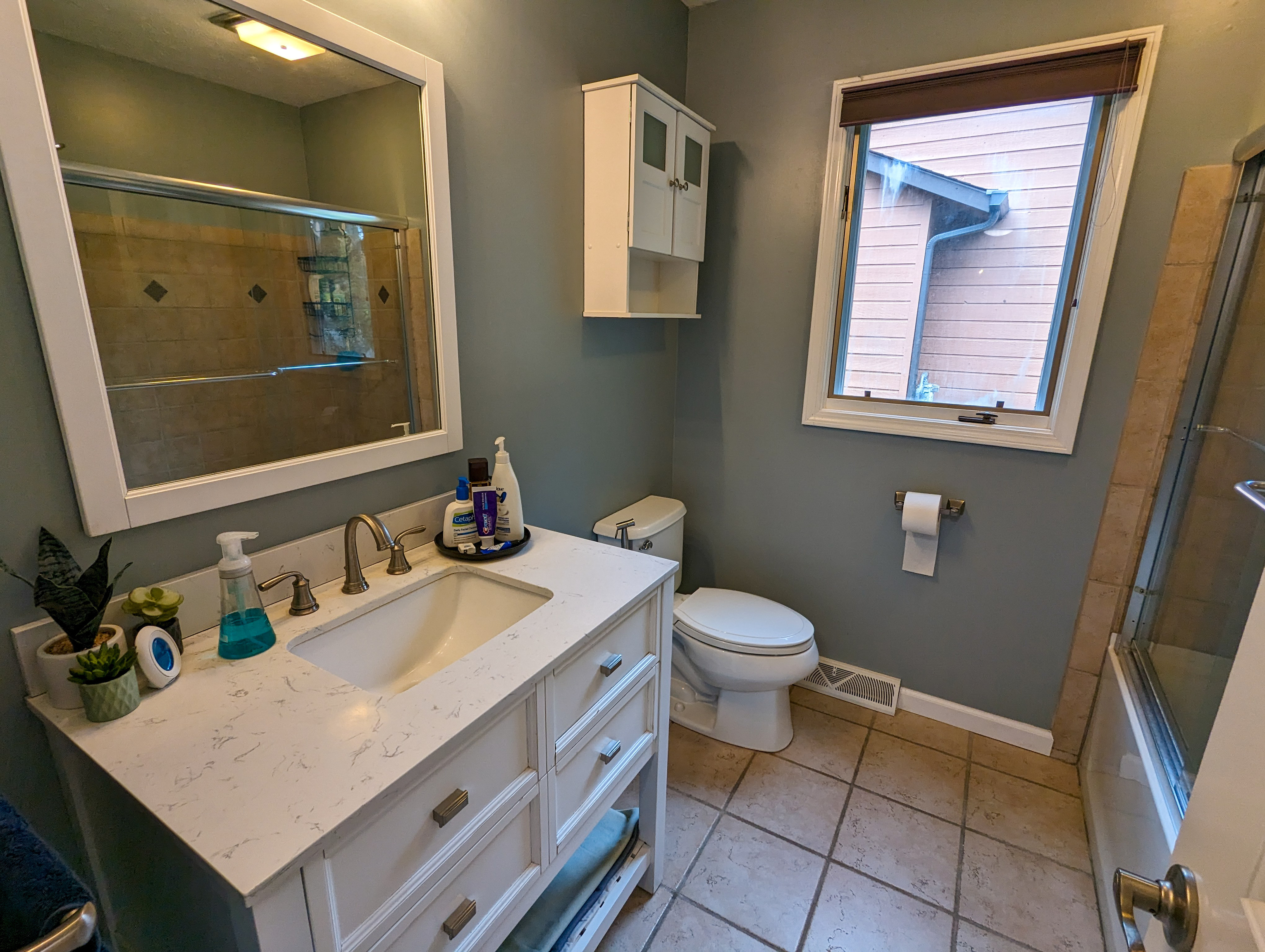 4236 West Reece Lane Columbus, IN 47201 - Photo 13 of 19 Gallery Image 13