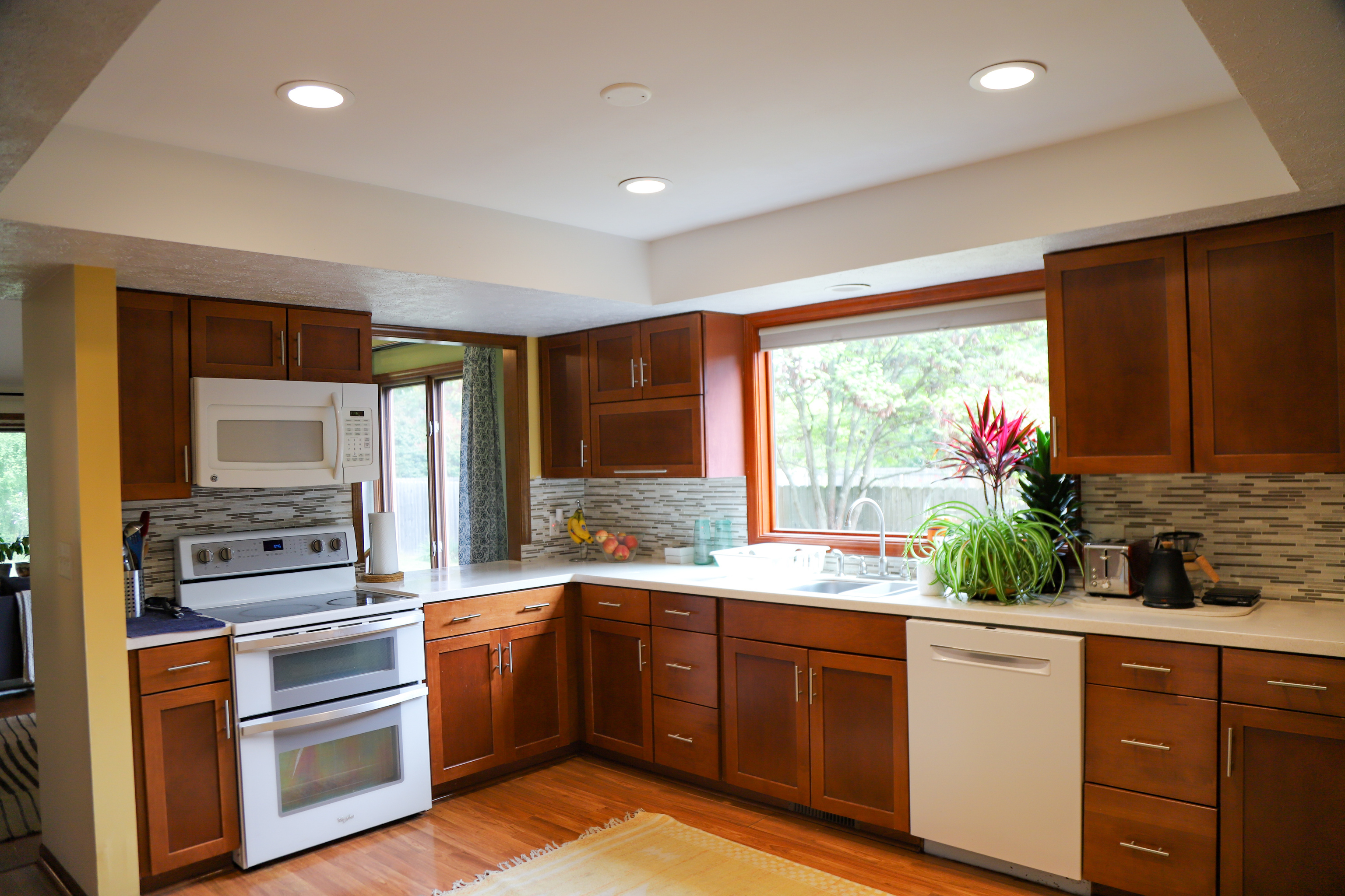 4236 West Reece Lane Columbus, IN 47201 - Photo 7 of 19 Gallery Image 7