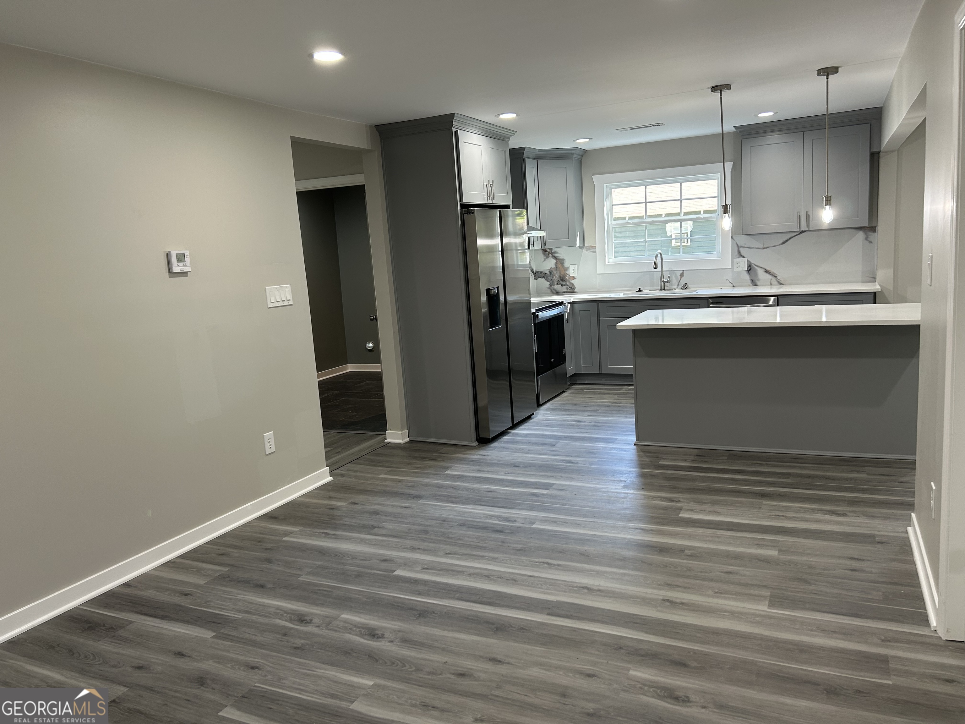 109 Vernon Street Toccoa, GA 30577 - Photo 4 of 27