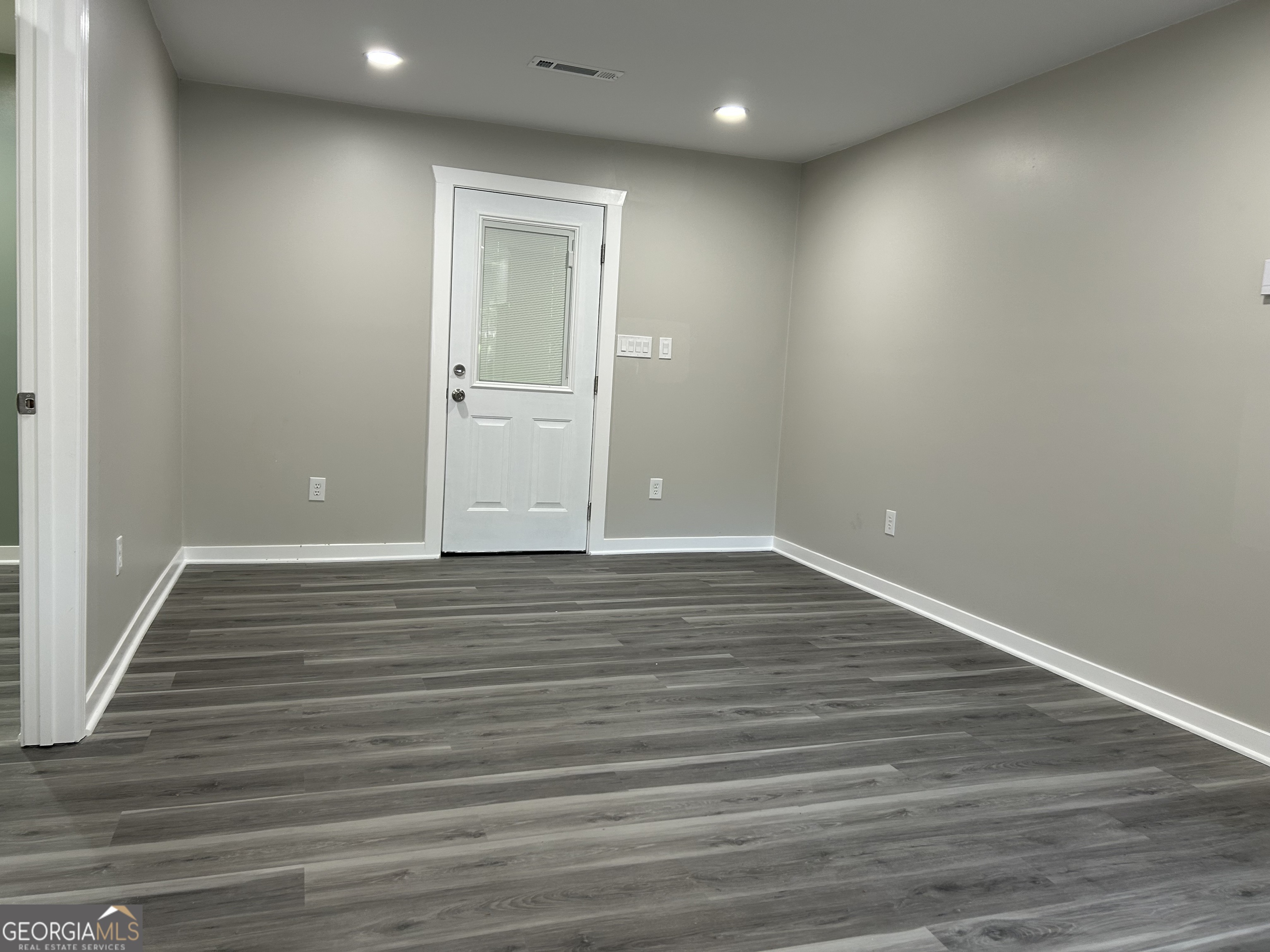 109 Vernon Street Toccoa, GA 30577 - Photo 7 of 27