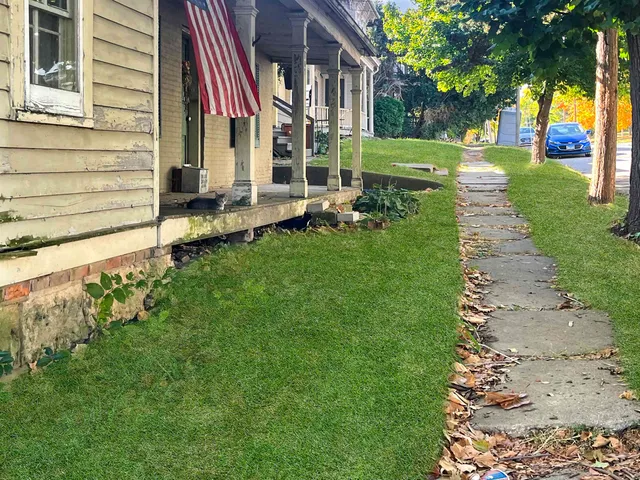 $75,000 | 507-503 West Pleasant Street, Freeport, IL 61032