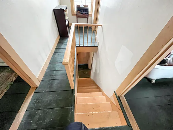 $39,750 | 507 West Pleasant Street, Freeport, IL 61032