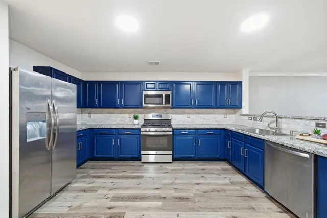 $355,000 | 18231 West Ridge Bend Lane, Cypress, TX 77433