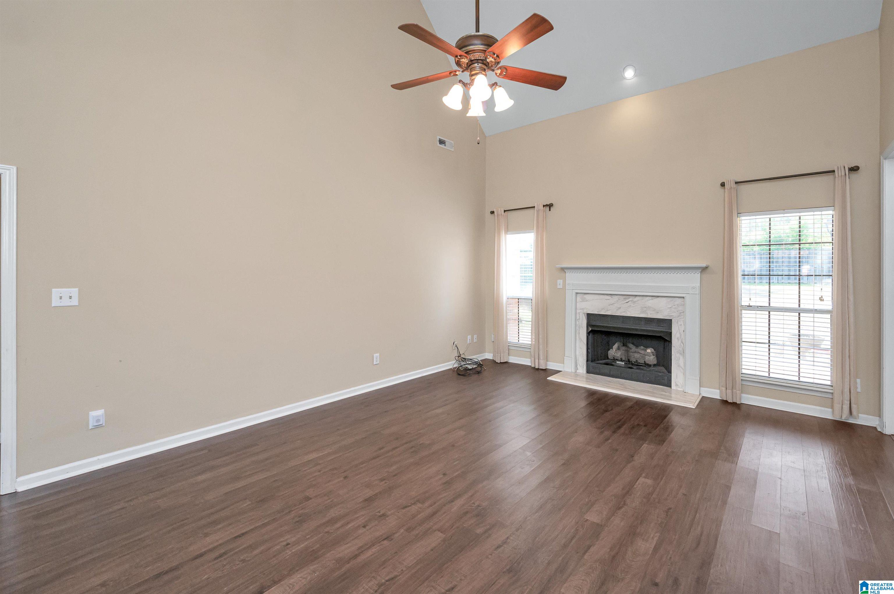 185 Grande View Parkway Alabaster, AL 35114 - Photo 6 of 40