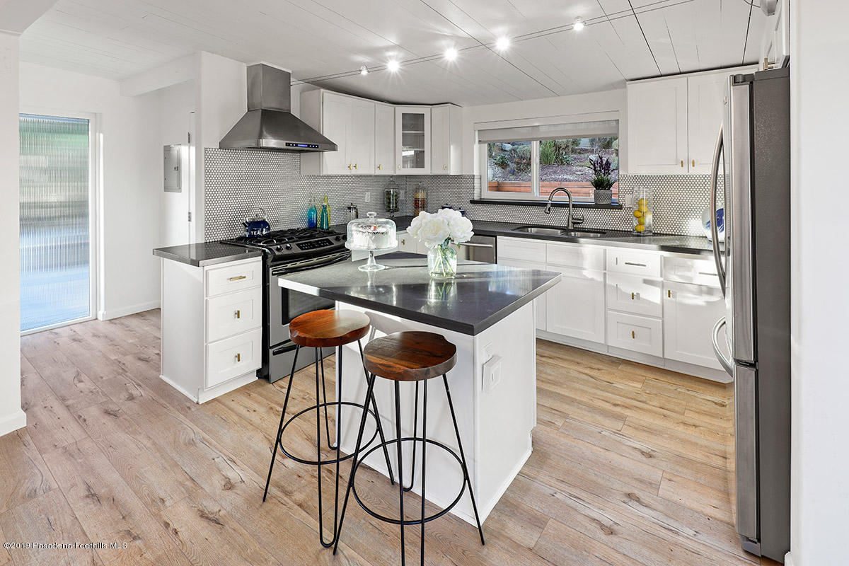 3104 Markridge Road La Crescenta, CA 91214 - Photo 23 of 51 0A2A7226
