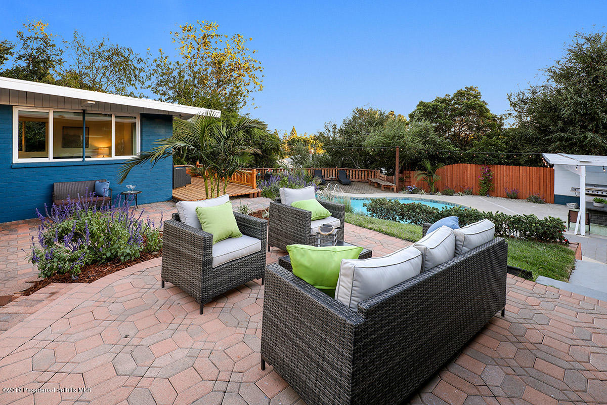 3104 Markridge Road La Crescenta, CA 91214 - Photo 38 of 51 0A2A7317