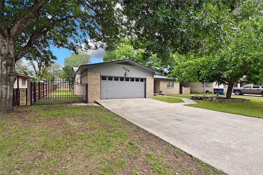 1322 Fieldcrest New Braunfels, TX 78130 - Photo 1 of 1