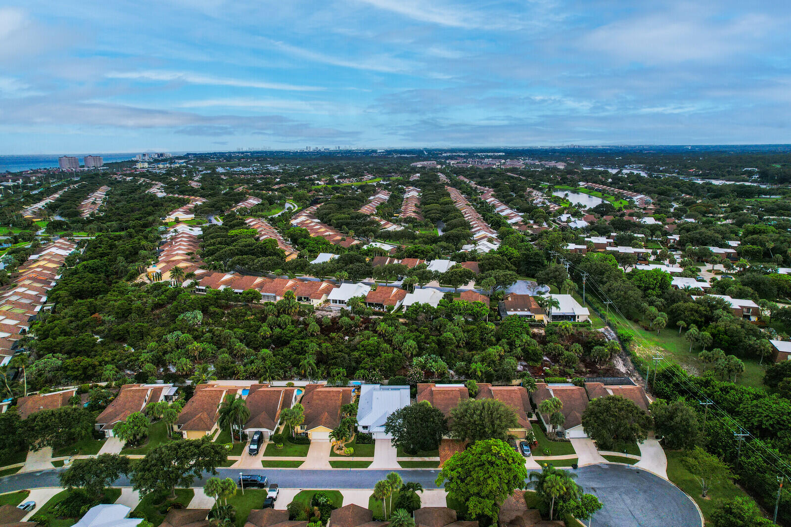 114 Knoll Way Jupiter, FL 33477 - Photo 36 of 56 18_Aerial_10_mls