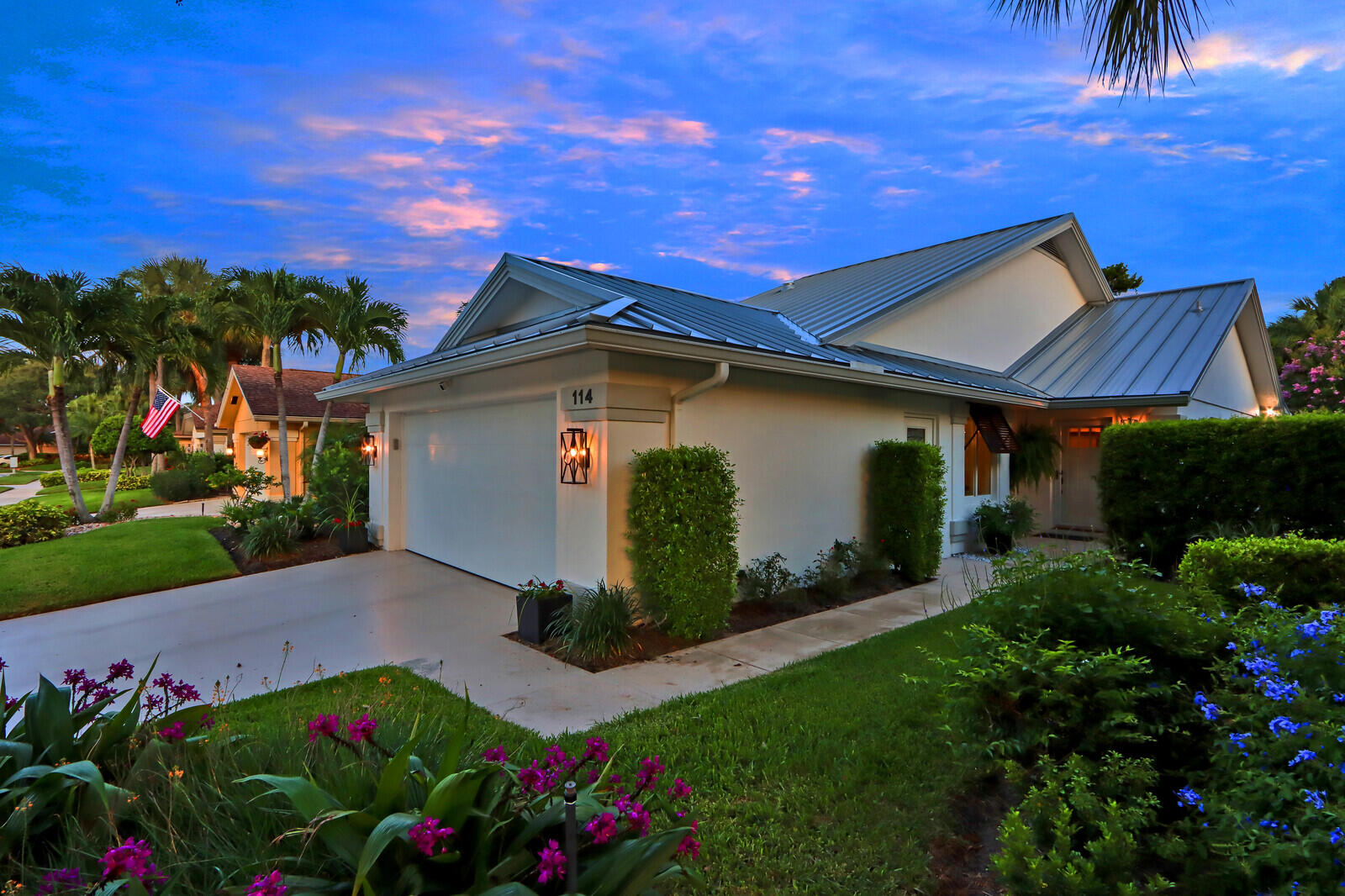 114 Knoll Way Jupiter, FL 33477 - Photo 50 of 56 02_Twilight_2_mls