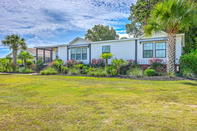 $1,000,000 | 126 Fire Lane, Cross, SC 29436