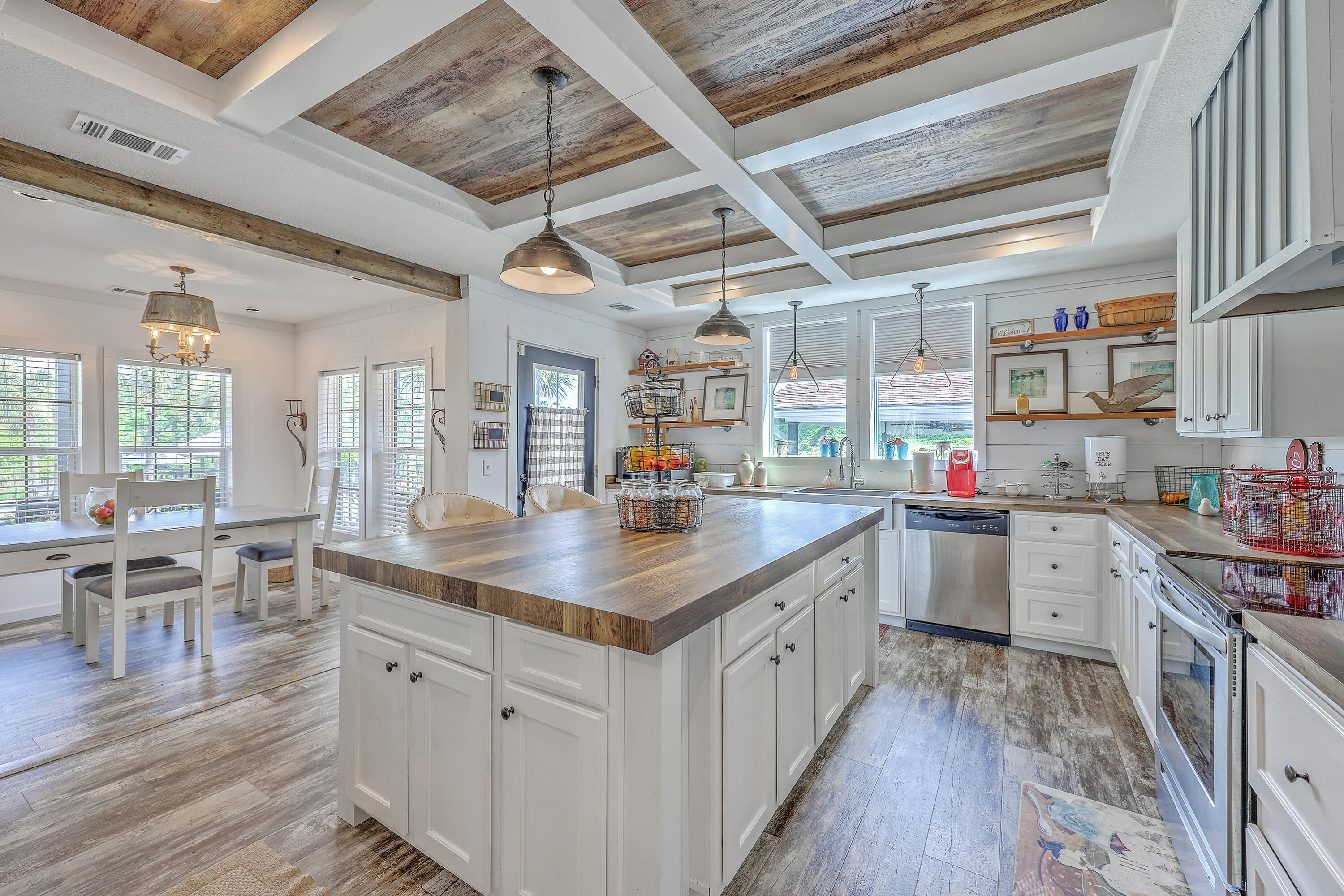 126 Fire Lane Cross, SC 29436 - Photo 46 of 90 Kitchen / Dining