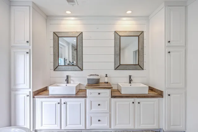 $1,000,000 | 126 Fire Lane, Cross, SC 29436