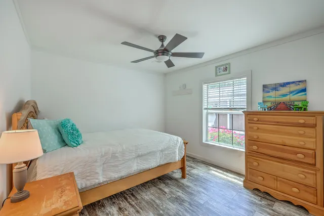 $1,000,000 | 126 Fire Lane, Cross, SC 29436