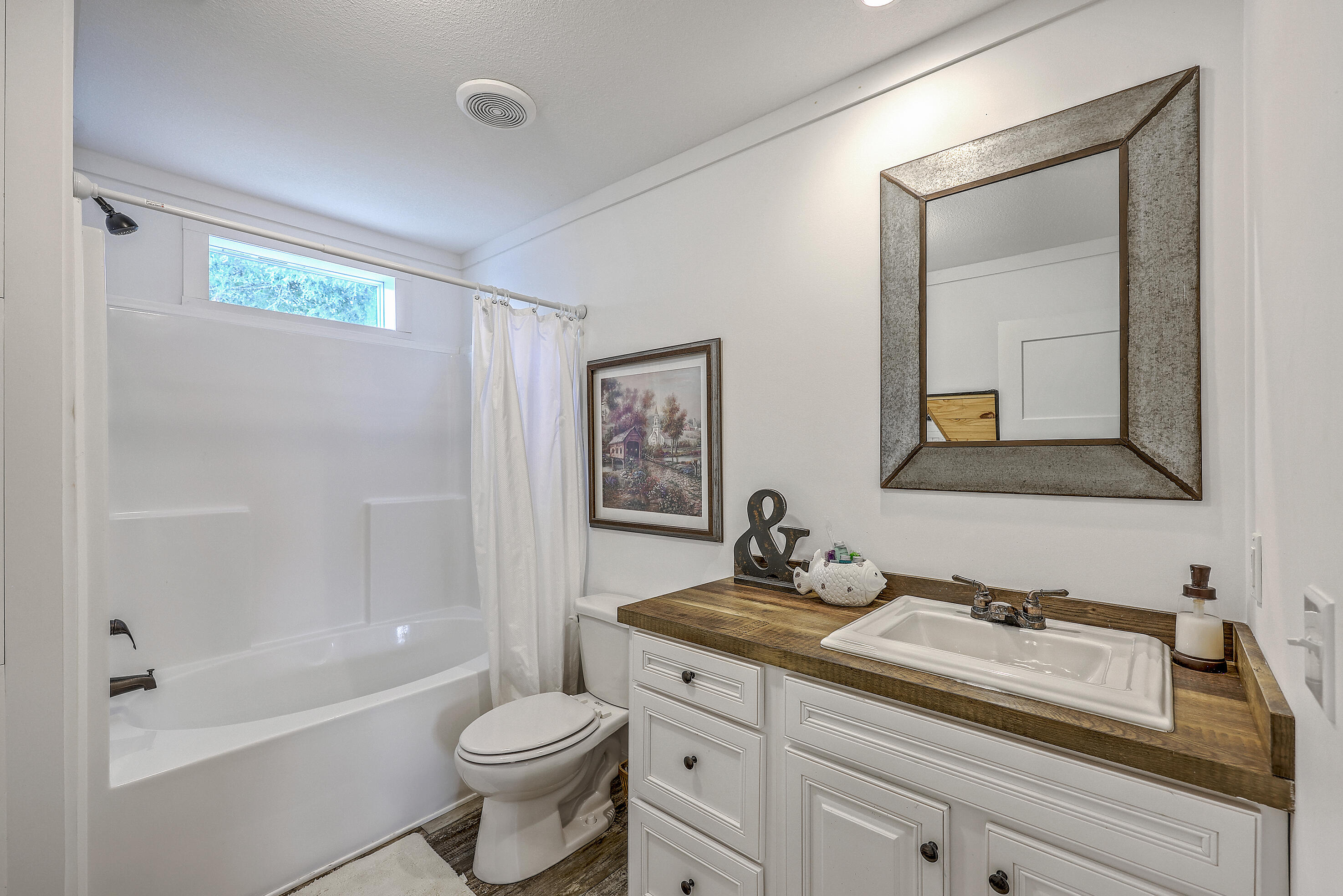 126 Fire Lane Cross, SC 29436 - Photo 60 of 90 Guest Bathroom