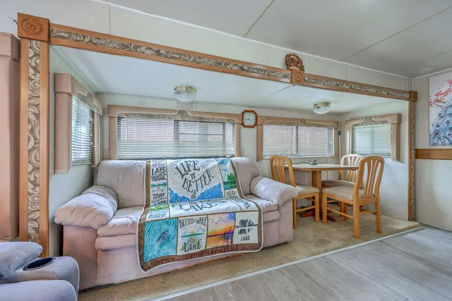 $1,000,000 | 126 Fire Lane, Cross, SC 29436