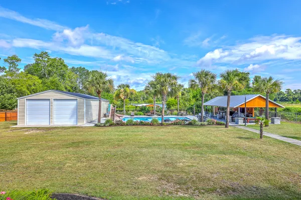 $950,000 | 126 Fire Lane, Cross, SC 29436