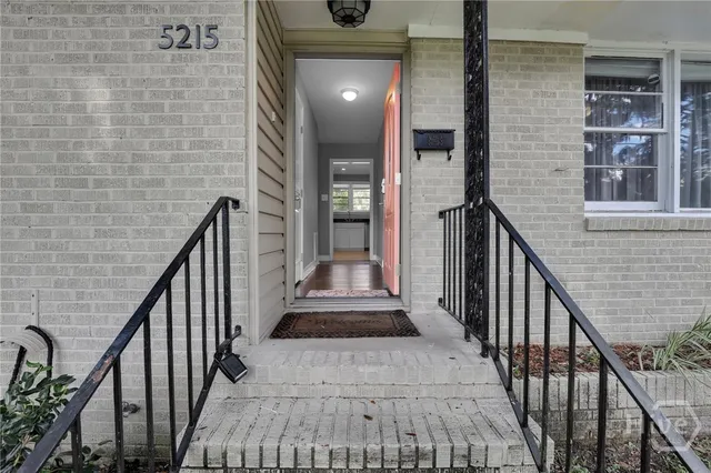 $2,100 | 5215 Habersham Street, Savannah, GA 31405