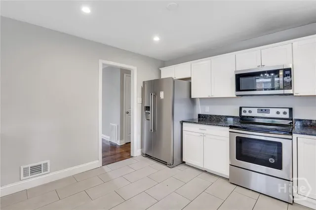 $2,100 | 5215 Habersham Street, Savannah, GA 31405