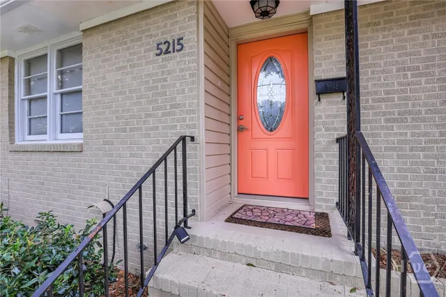 $2,100 | 5215 Habersham Street, Savannah, GA 31405
