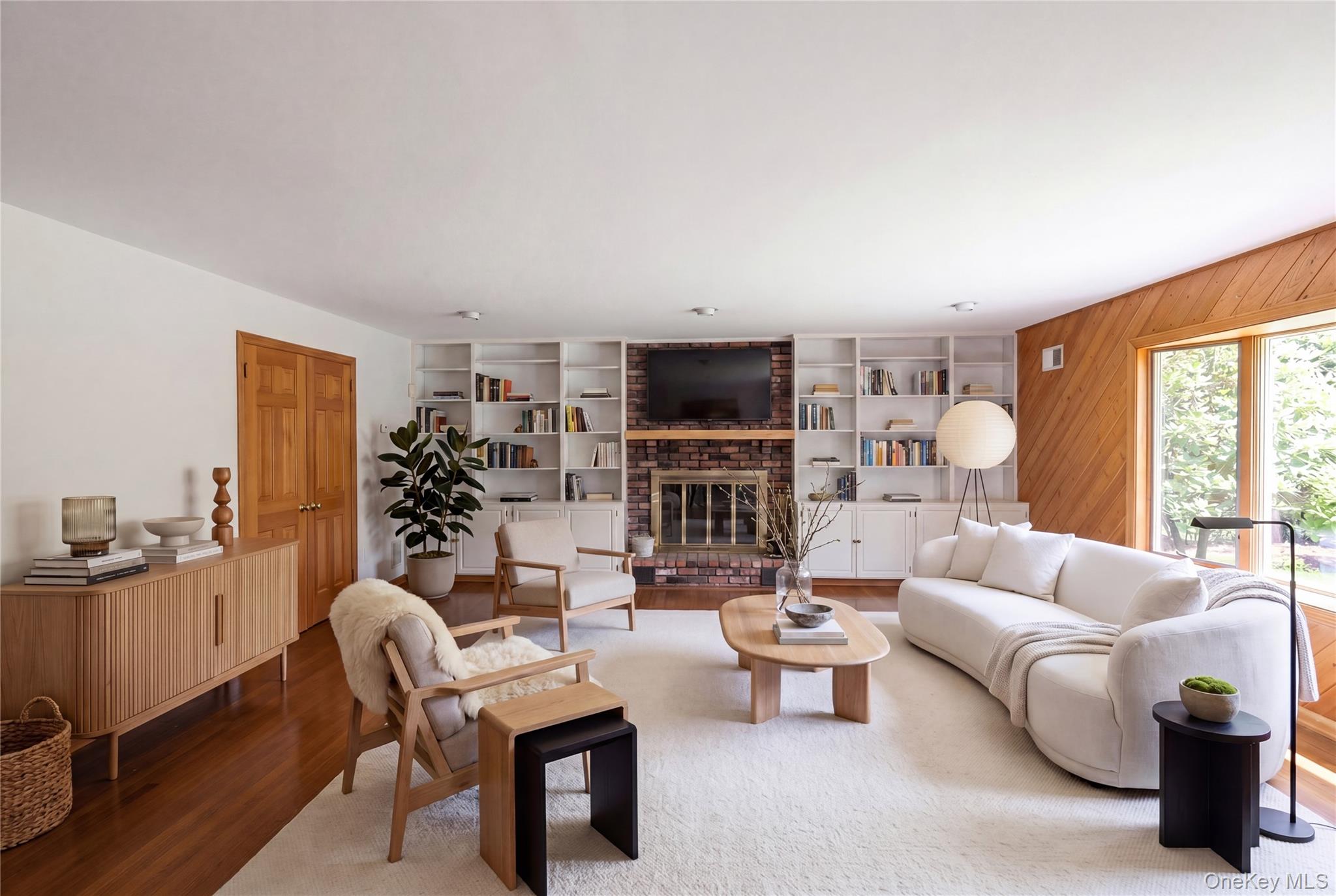 25 Brookfield Road Mount Vernon, NY 10552 - Photo 3 of 28 Virtually Staged Family Room