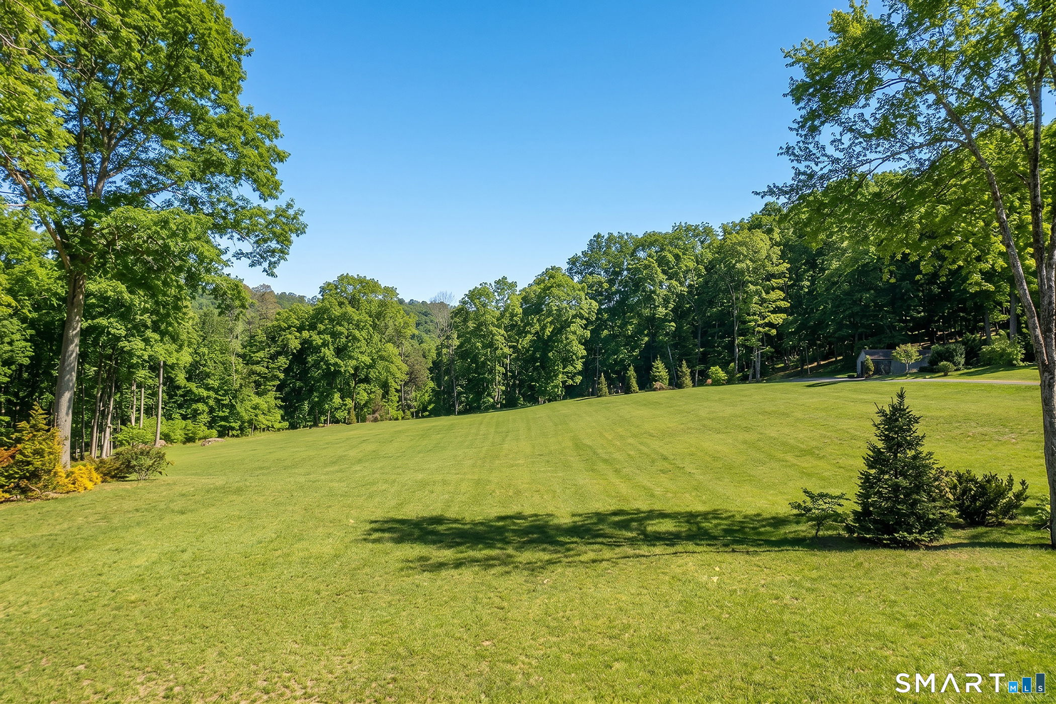 52 Calhoun Street Washington, CT 06794 - Photo 12 of 23