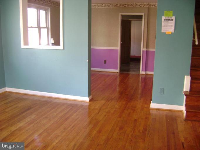 8323 12th Avenue Silver Spring, MD 20903 - Photo 2 of 7 Living Room