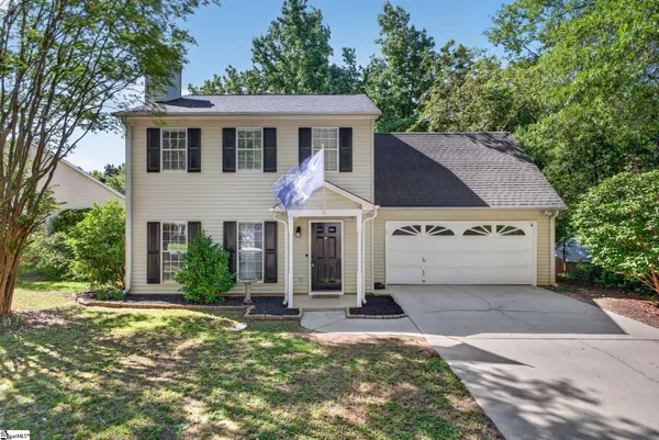 $299,000 | 109 Twin Falls Drive, Simpsonville, SC 29680