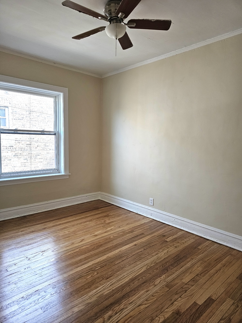 4821 North Springfield Avenue, Unit 3E Chicago, IL 60625 - Photo 2 of 9