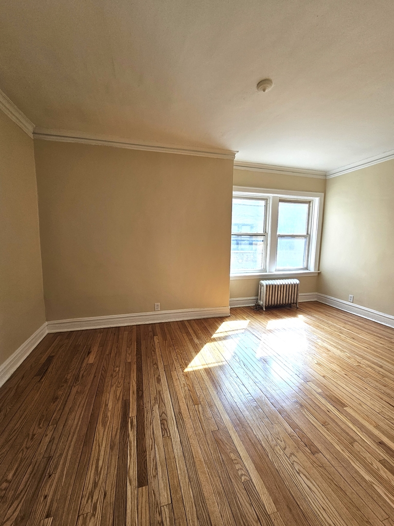 4821 North Springfield Avenue, Unit 3E Chicago, IL 60625 - Photo 4 of 9