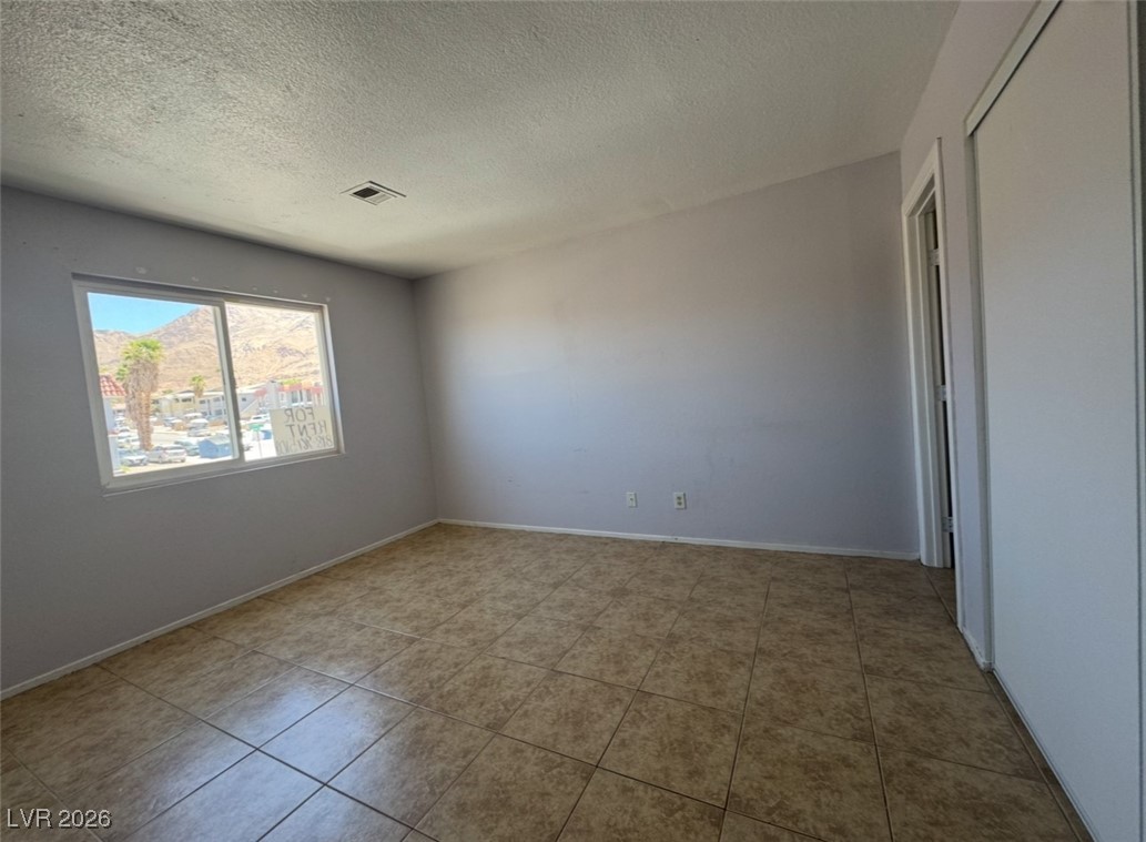 2269 Exeter Drive Las Vegas, NV 89156 - Photo 8 of 16
