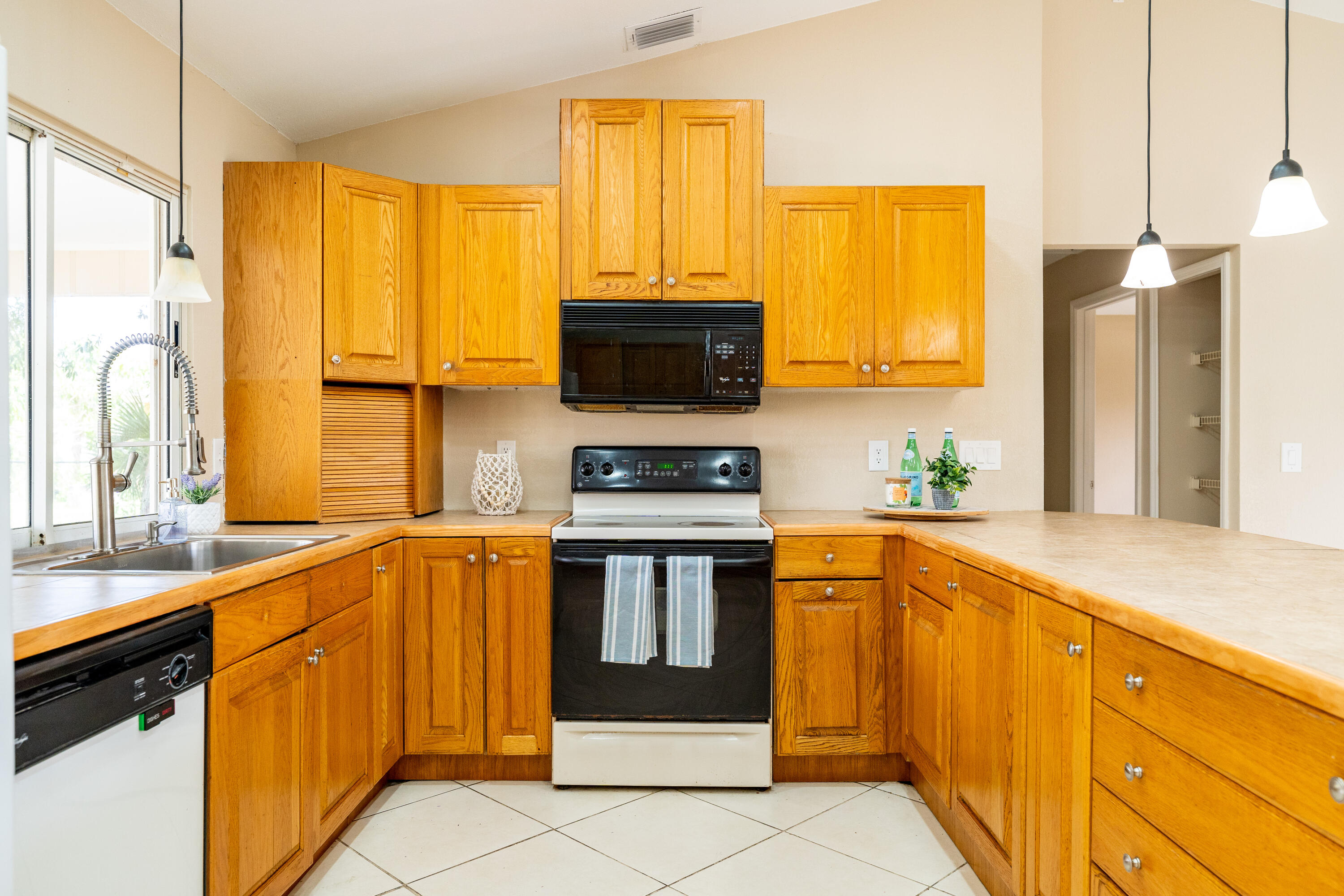 987 Southwest Fenway Road Port St. Lucie, FL 34953 - Photo 10 of 30 Fenway-0030