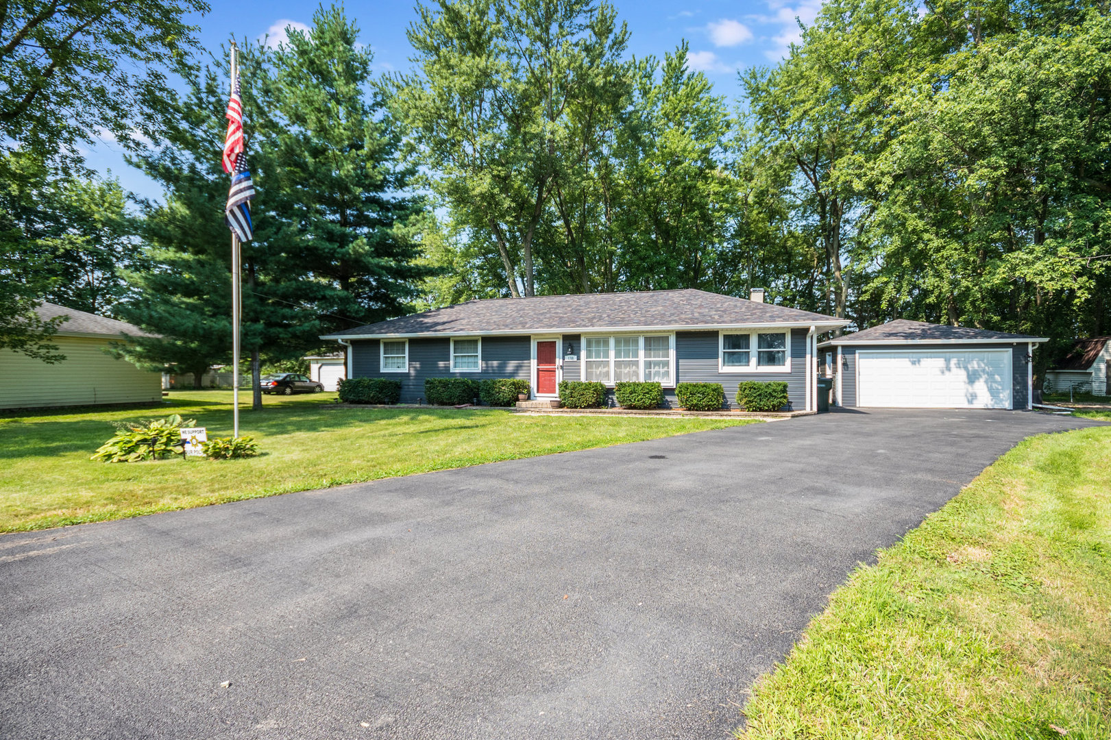 138 Countryside Court Braidwood, IL 60408 - Photo 1 of 26