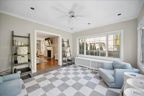 $1,250,000 | 305 Poplar Street, Winnetka, IL 60093