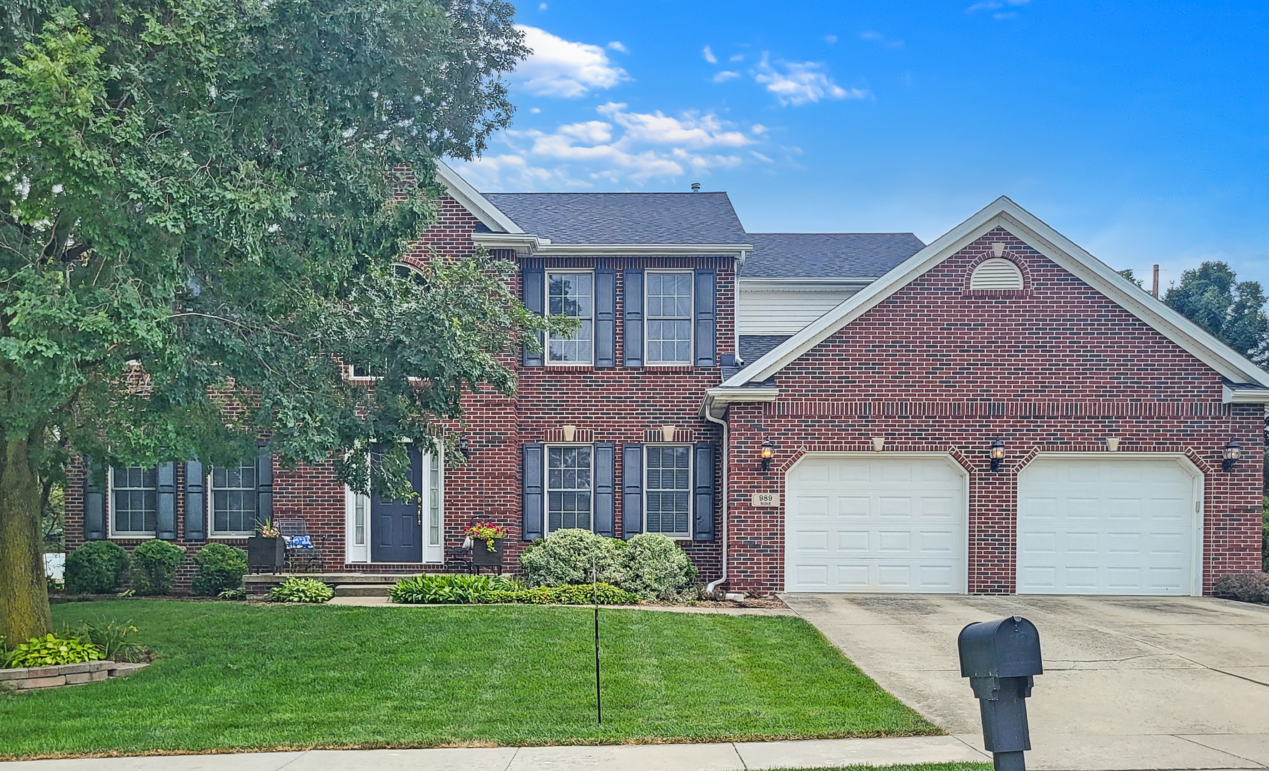 989 Balsam Road Normal, IL 61761 - Photo 1 of 37 Gallery Image 1