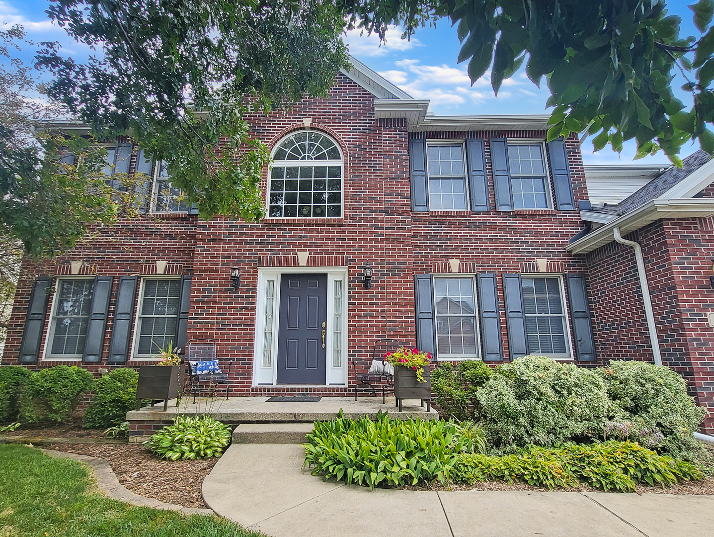 989 Balsam Road Normal, IL 61761 - Photo 2 of 37 Gallery Image 2