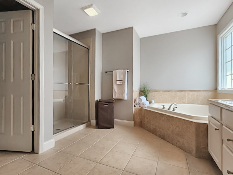989 Balsam Road Normal, IL 61761 - Photo 27 of 37 Gallery Image 27