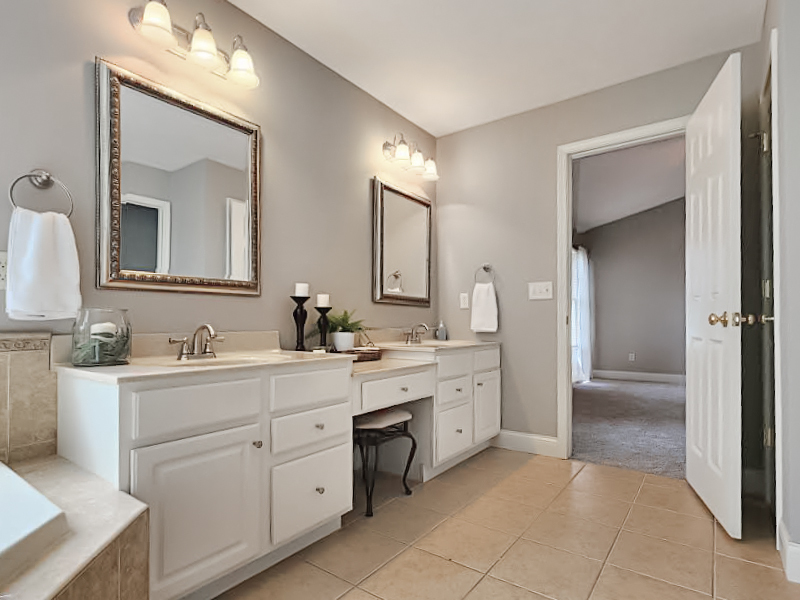 989 Balsam Road Normal, IL 61761 - Photo 28 of 37 Gallery Image 28