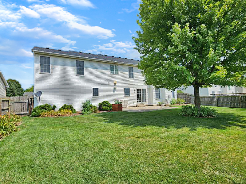 989 Balsam Road Normal, IL 61761 - Photo 36 of 37 Gallery Image 36