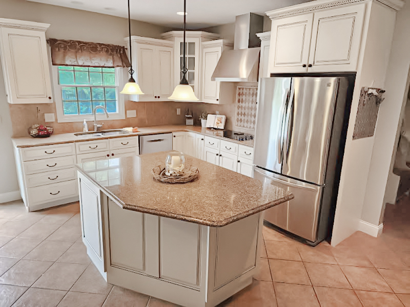 989 Balsam Road Normal, IL 61761 - Photo 6 of 37 Gallery Image 6