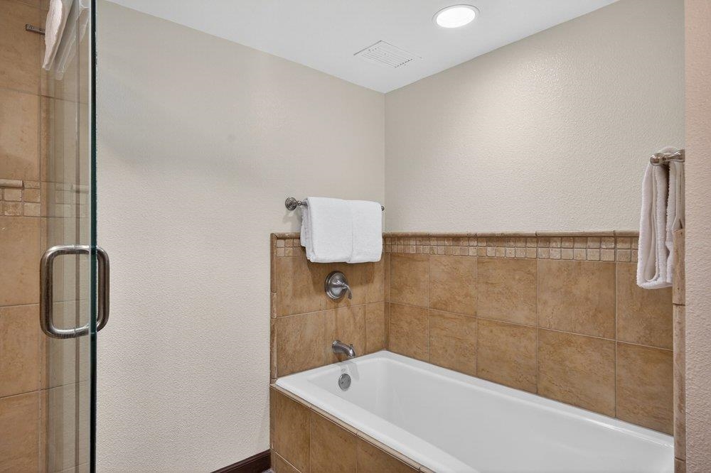 400 Resort Road, Unit 537539 Olympic Valley, CA 96146 - Photo 15 of 28