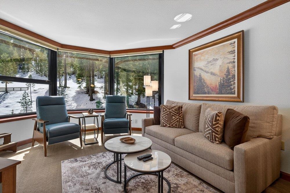 400 Resort Road, Unit 537539 Olympic Valley, CA 96146 - Photo 2 of 28